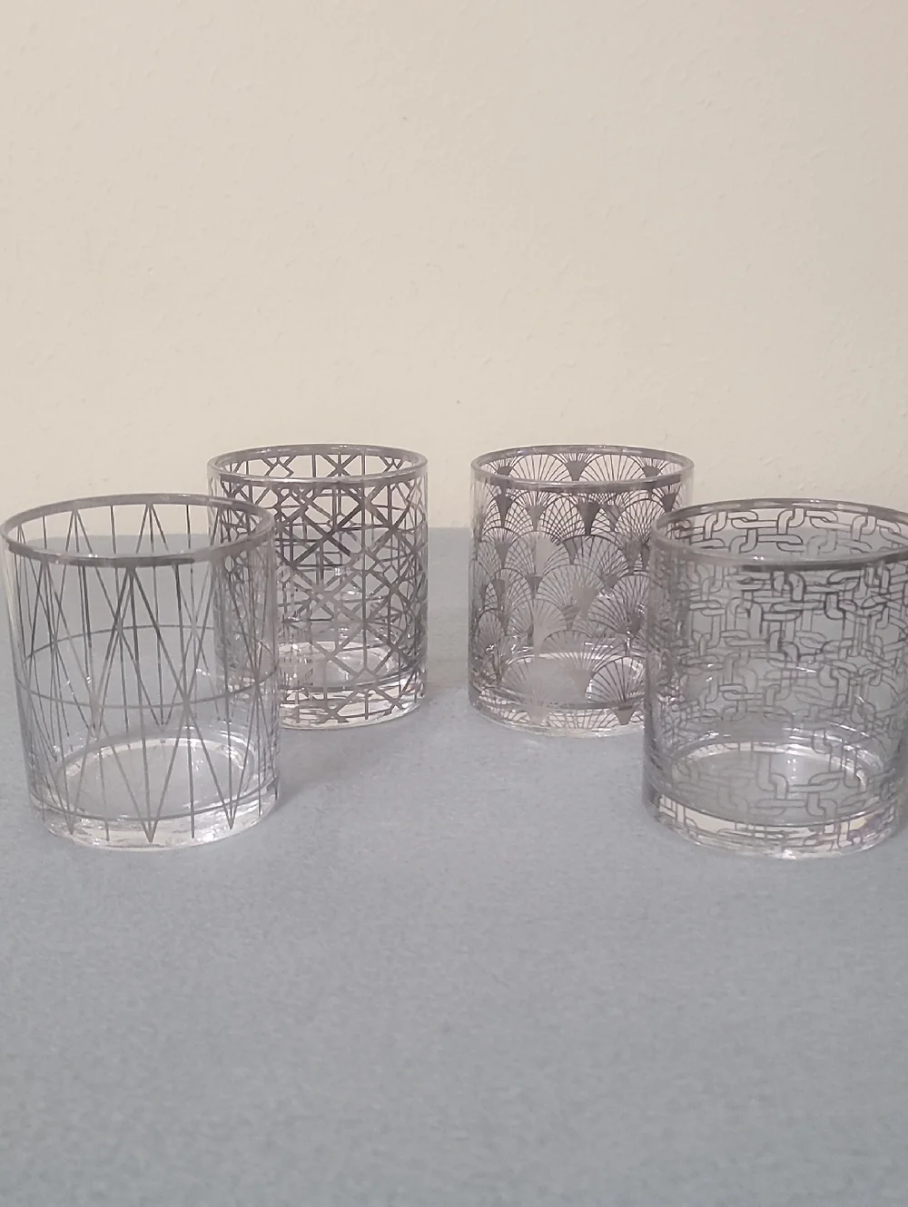 Z Gallerie Soiree Double Old Fashioned Set of 4 Glasses Silver Geometric Pattern